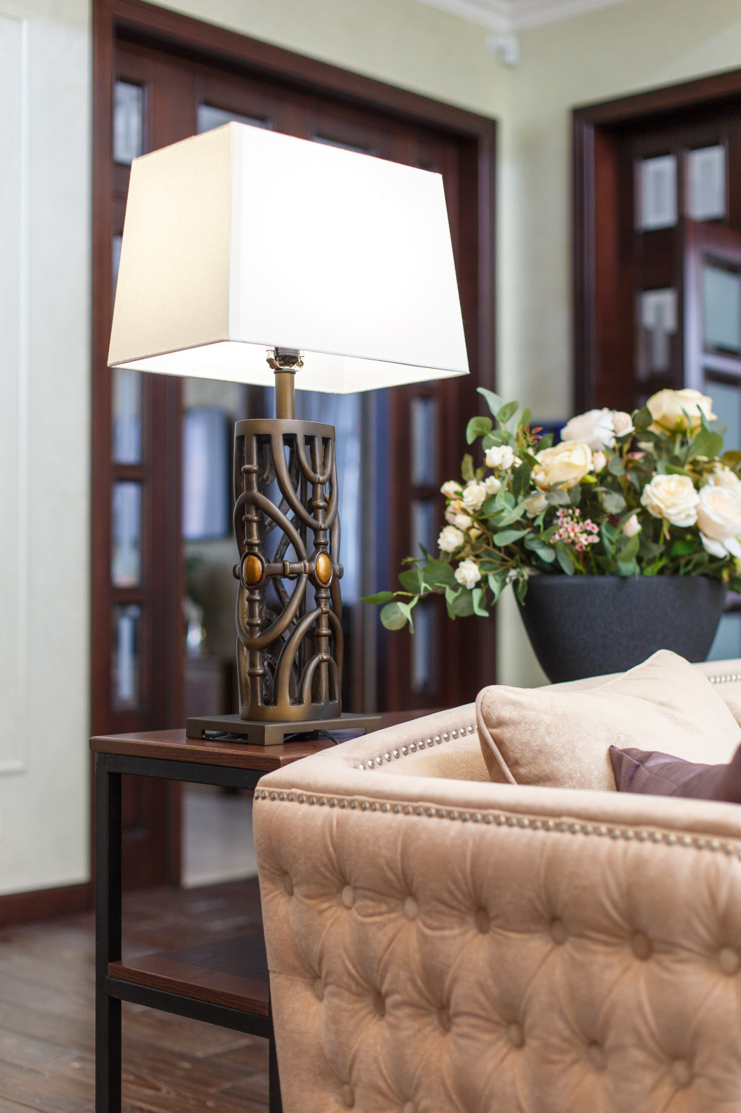 Интерьер загородного дома с двусветным пространством