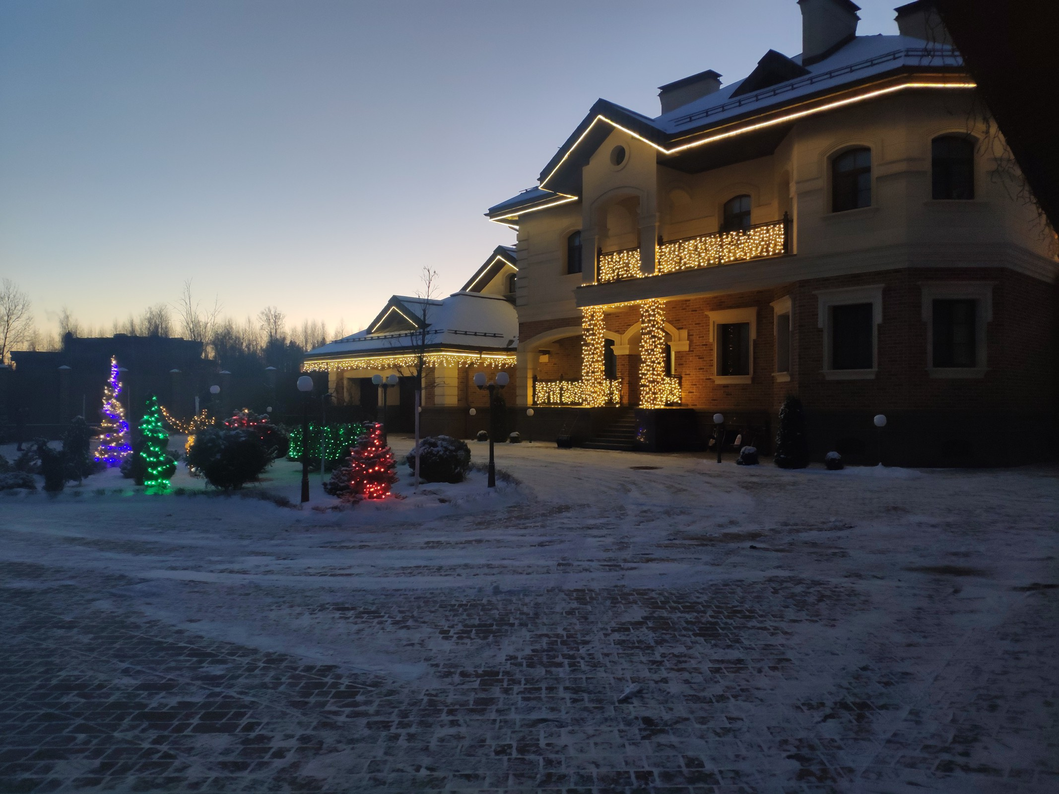 Фоновое изображение профиля Svet Ville