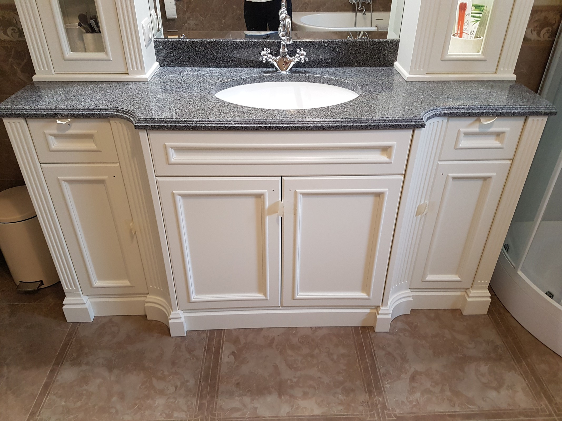 Мебель в ванную