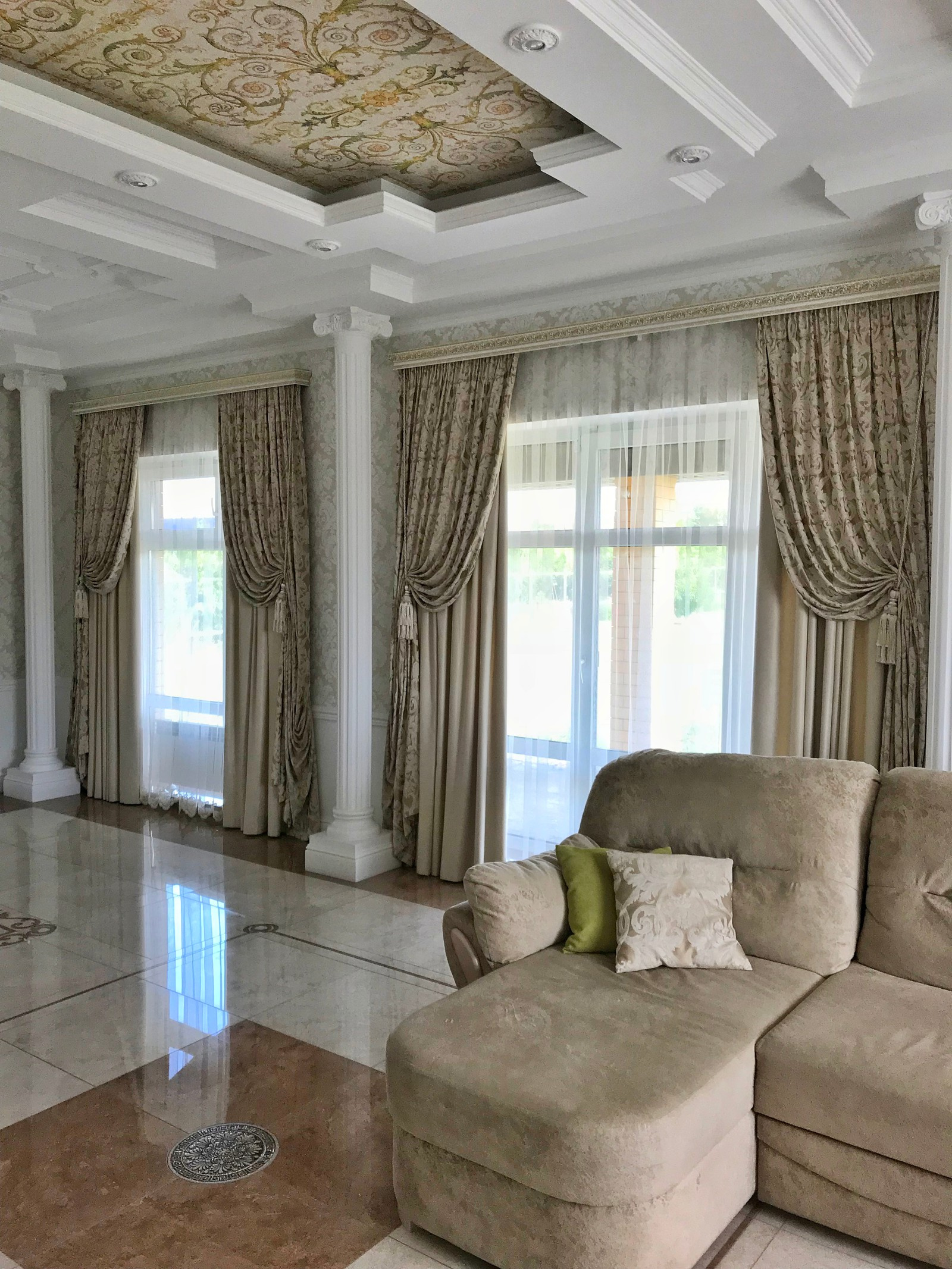 Текстильное оформление гостиной