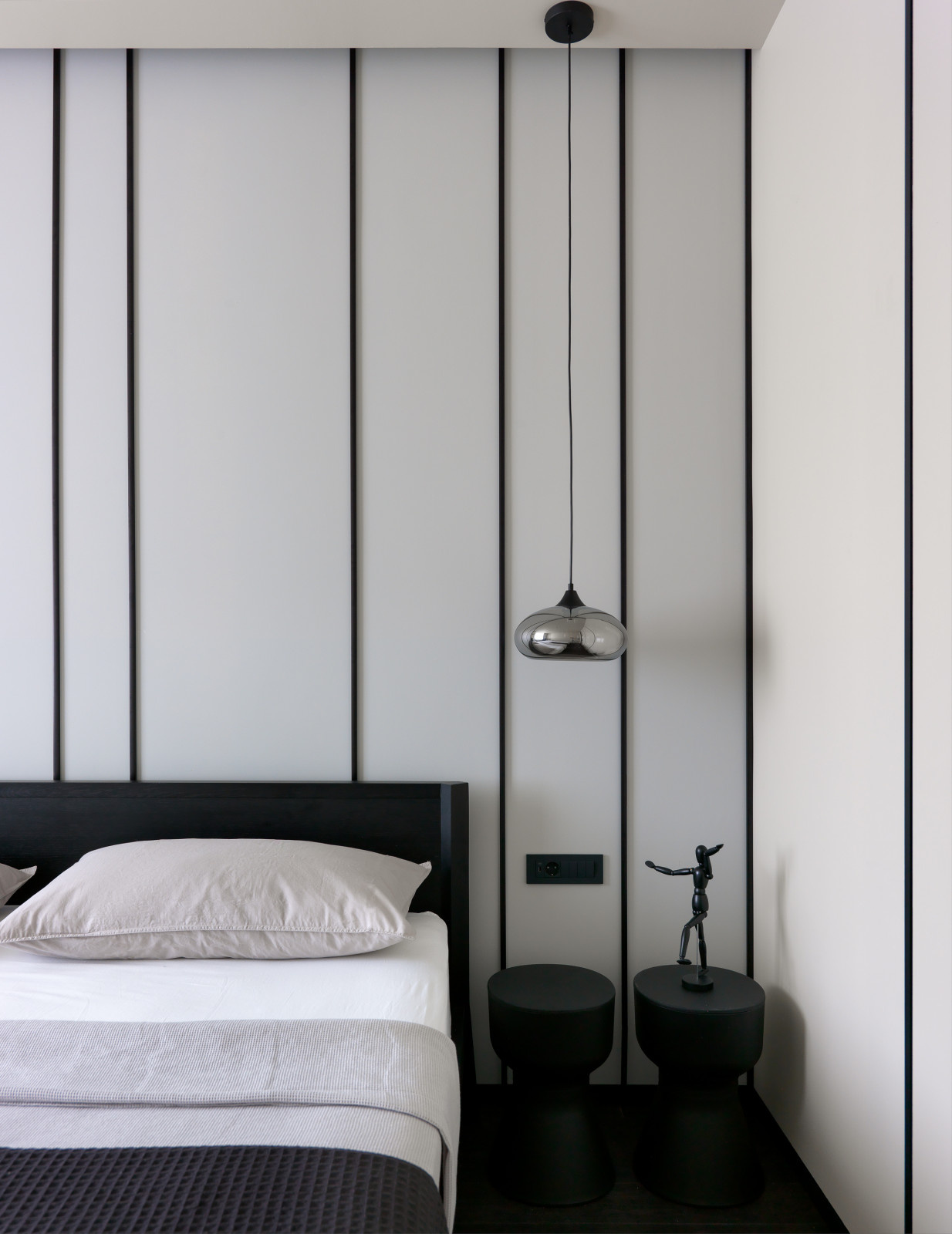 Monochrome apartment