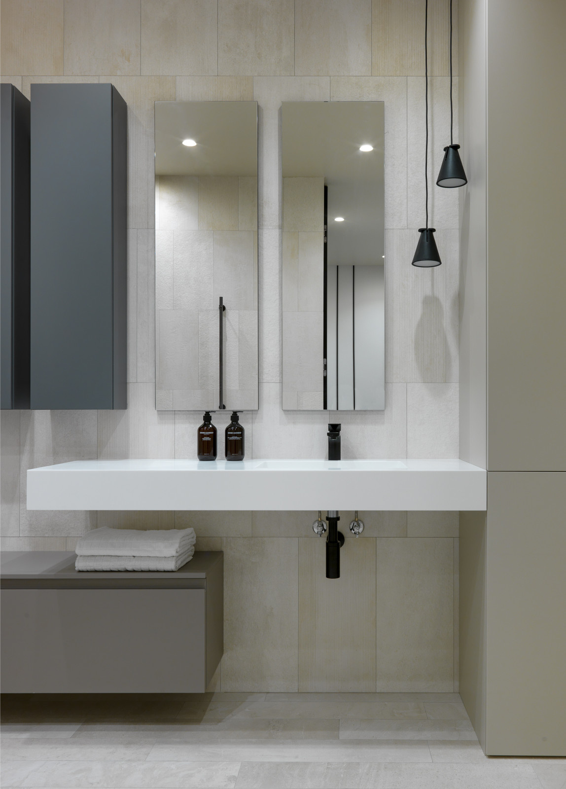 Monochrome apartment