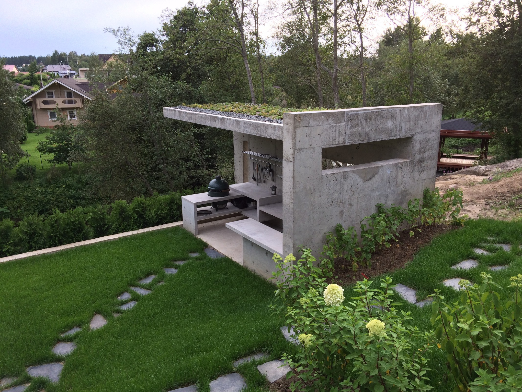 Просто фото: Летние кухни из 37 российских проектов