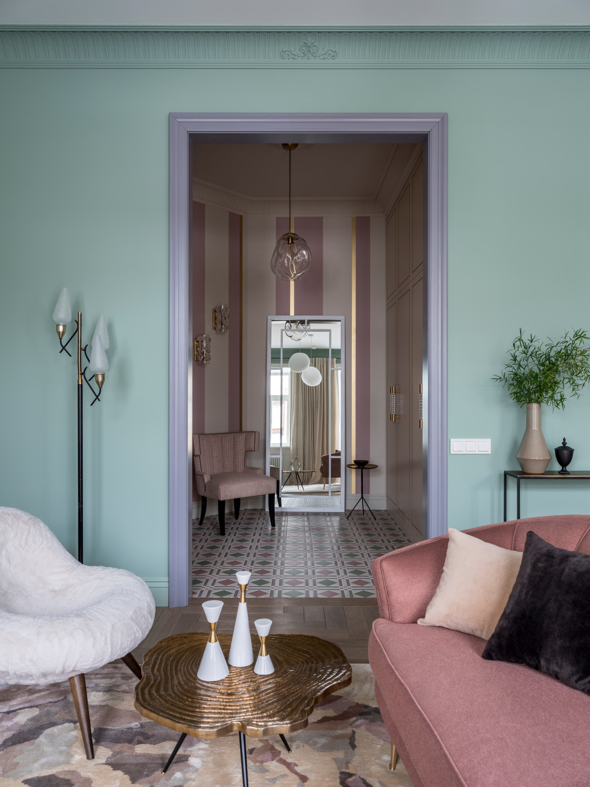 Houzz тур: Квартира в бывшем доходном доме 1912 года