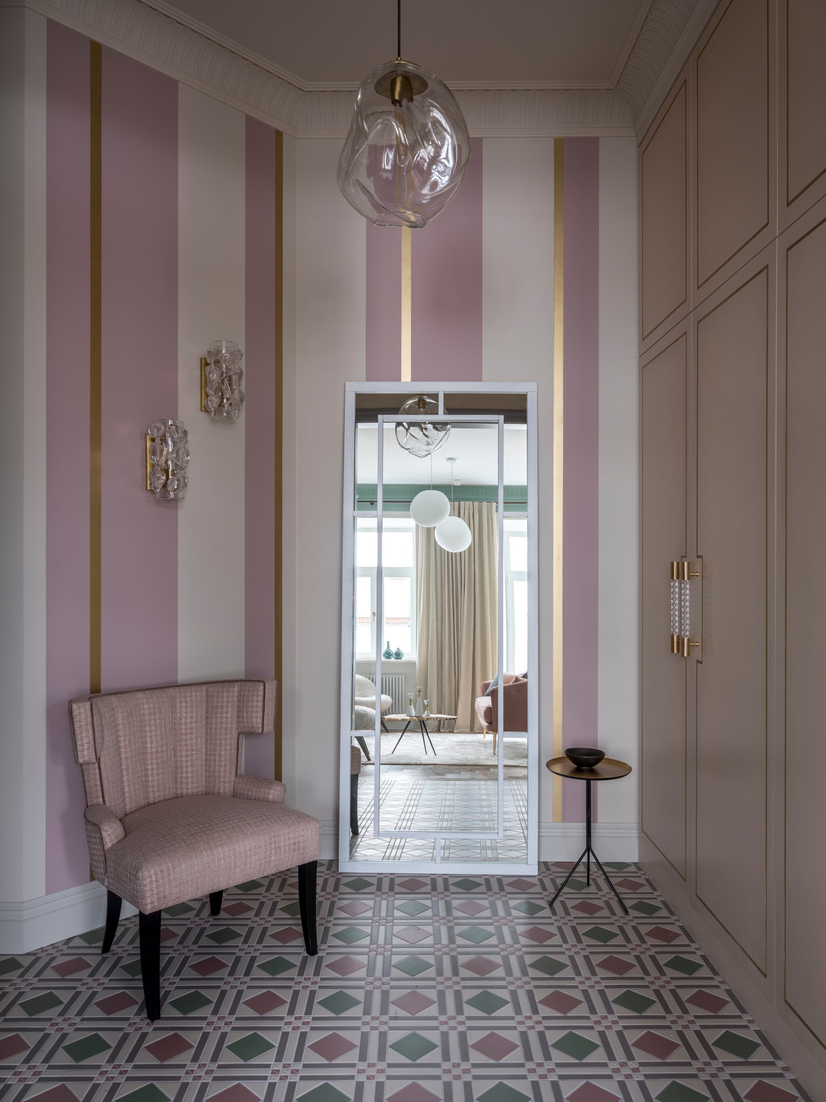 Houzz тур: Квартира в бывшем доходном доме 1912 года