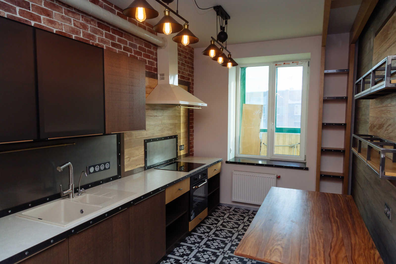 LOFT