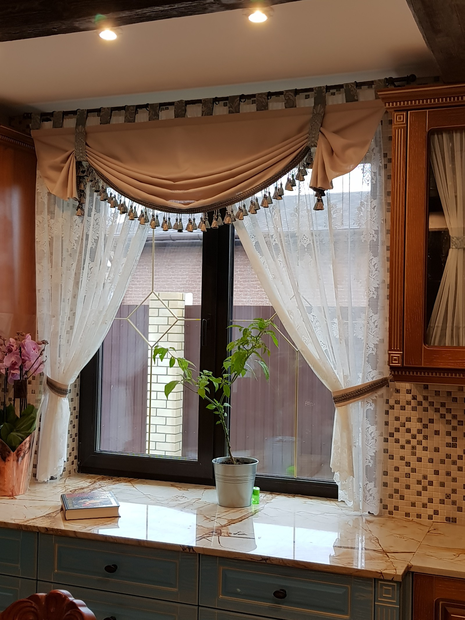 проект дома из клееного бруса, зона кухни