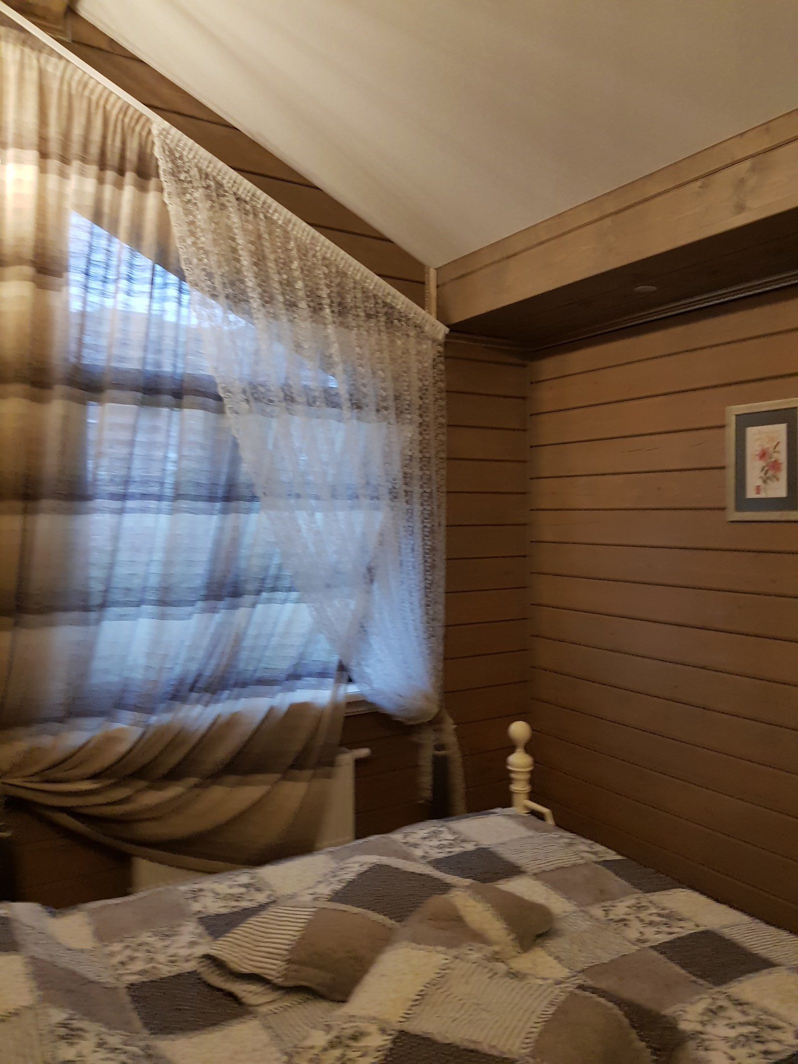 проект дома из клееного бруса, гостевая комната