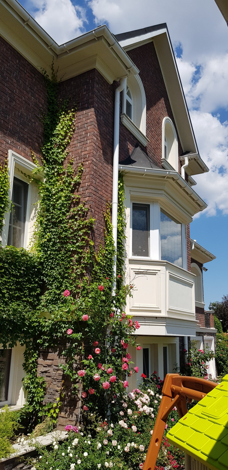 Villa Seventeen