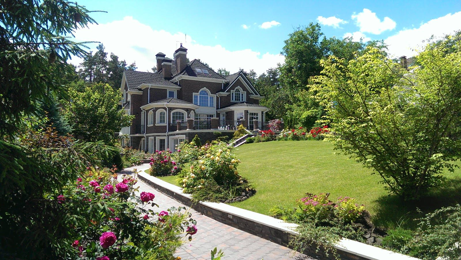 Villa Seventeen