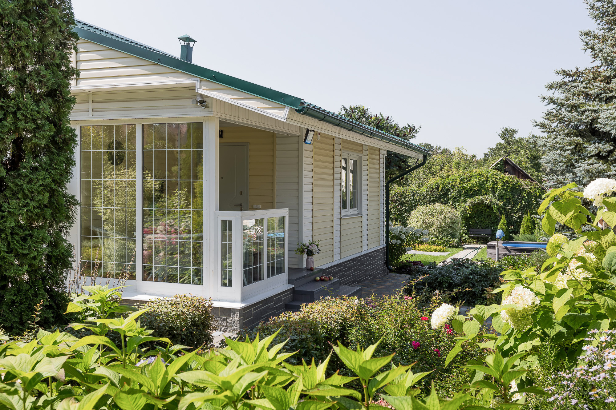 Houzz тур: Реконструкция участка, дома и бани в Самаре