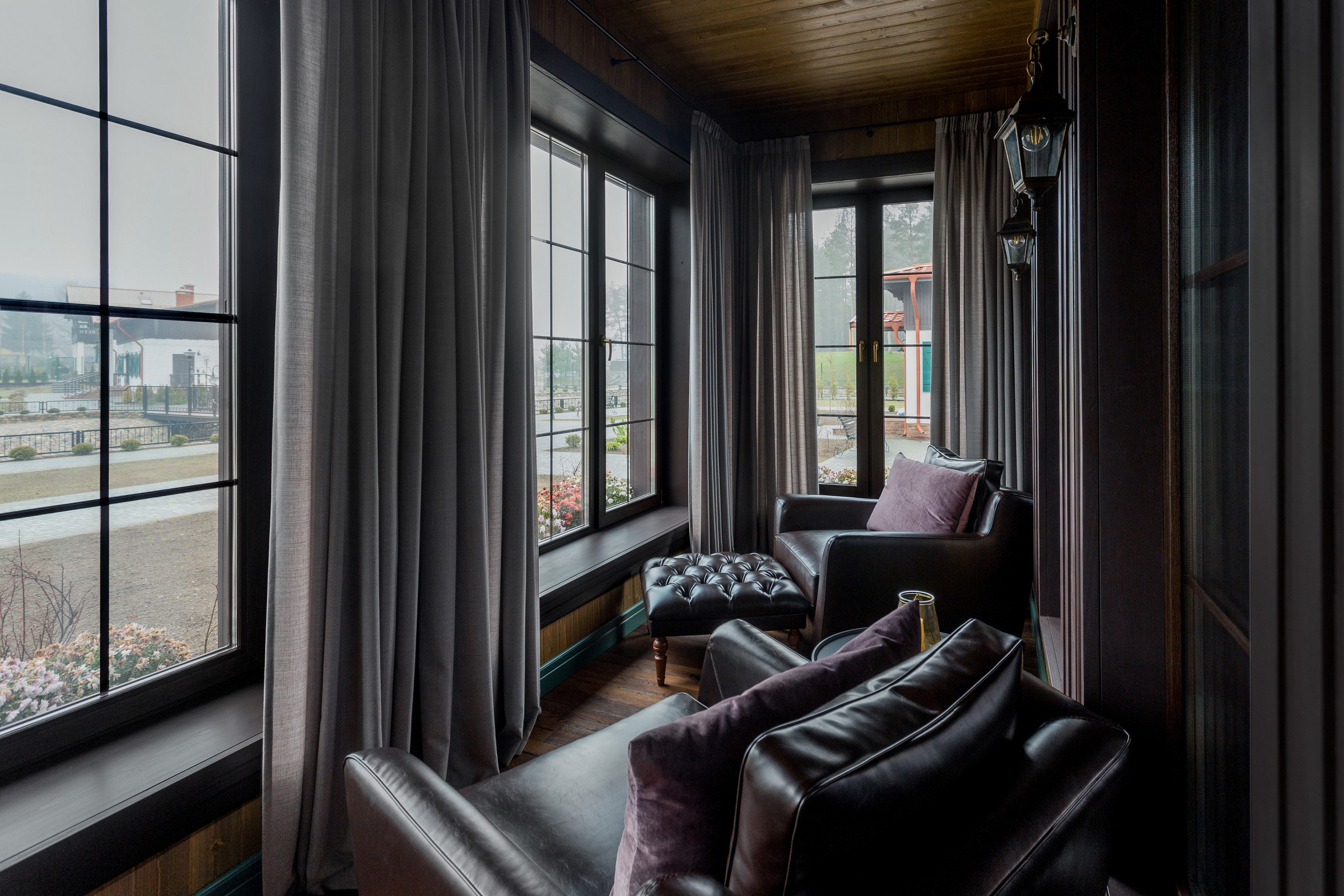 Бунгало в темном