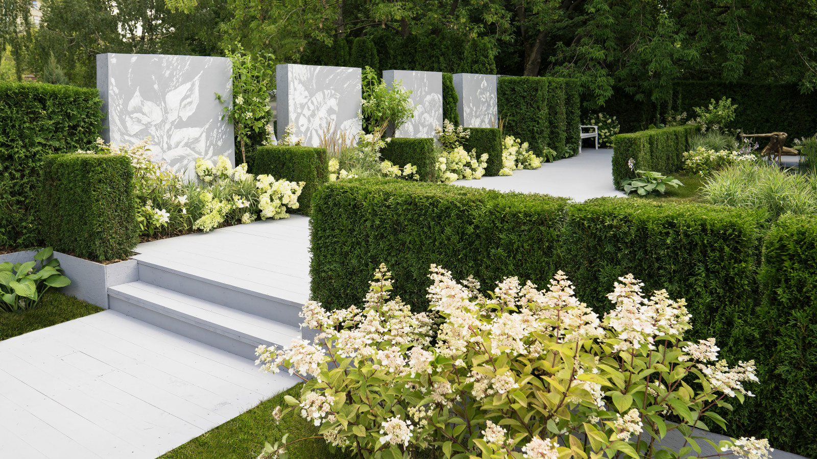 Проект недели: «Тайны соблазнов» — сад для Вячеслава Зайцева