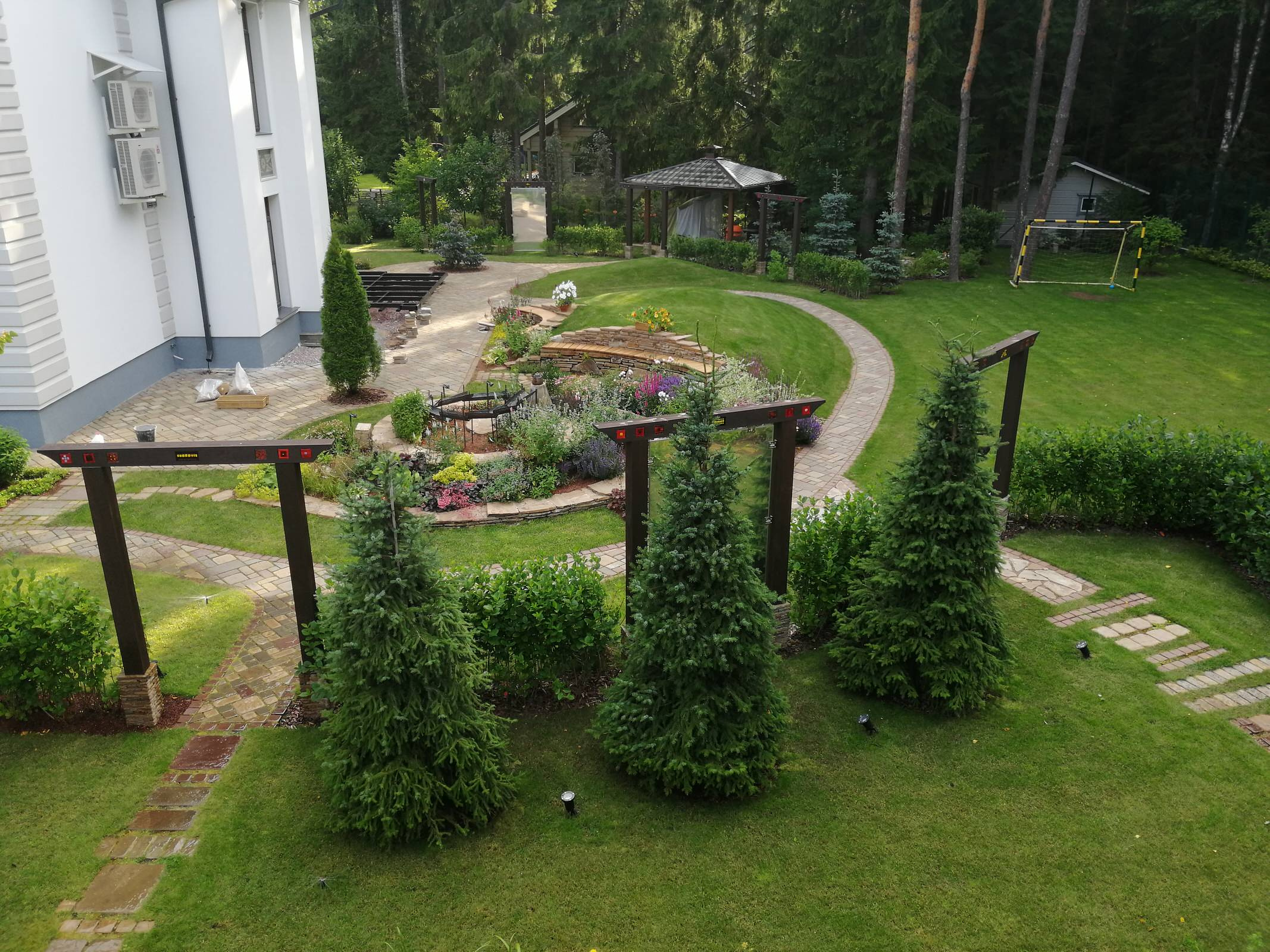 Иггдрасиль