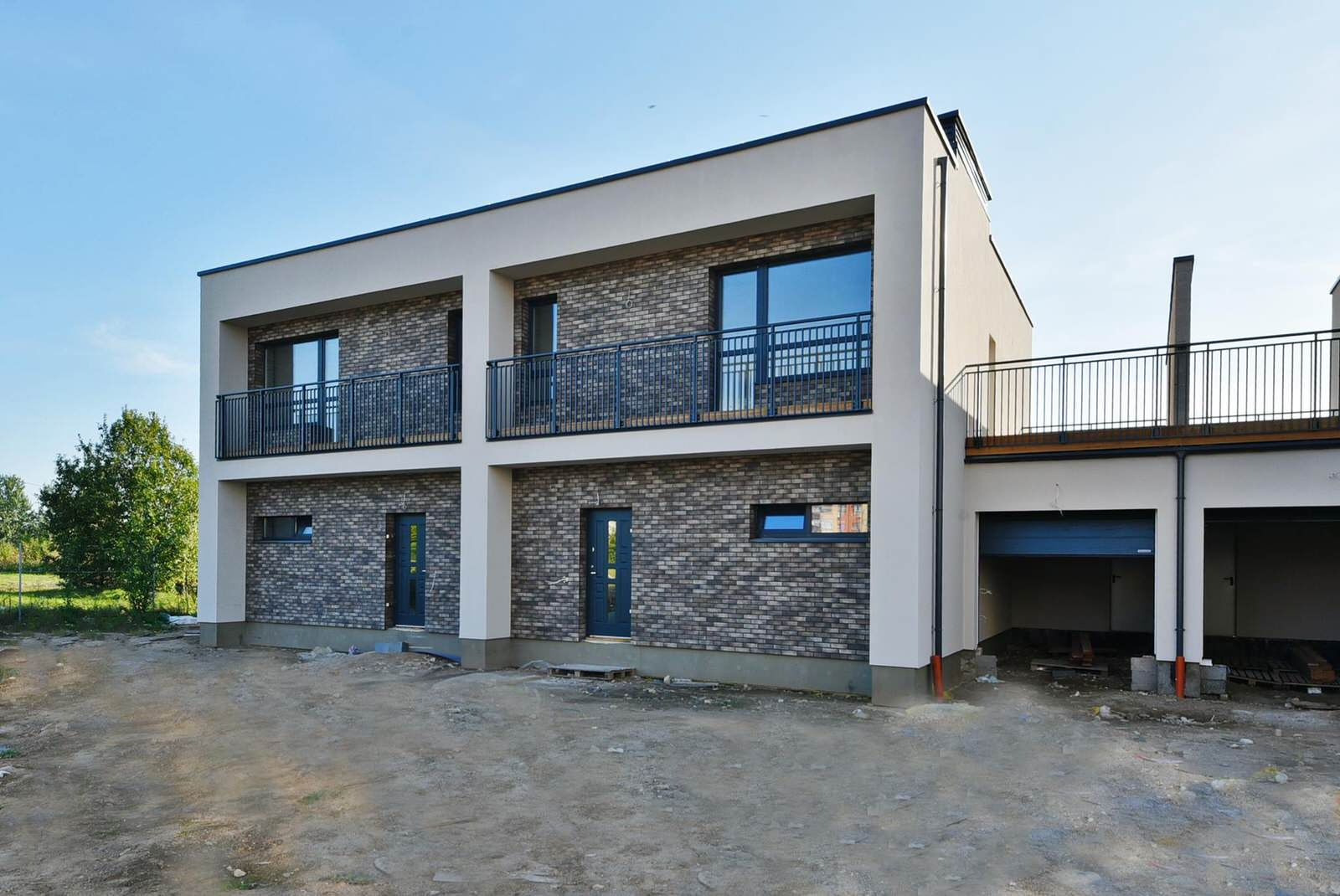 House 1