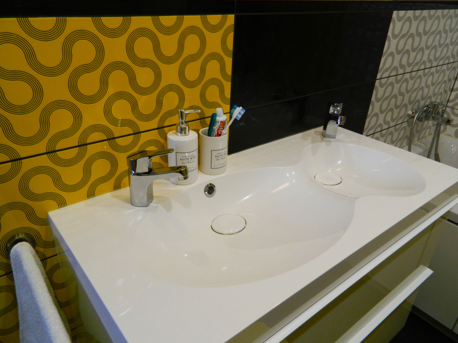 Мондриан вдохновляет. Санузел