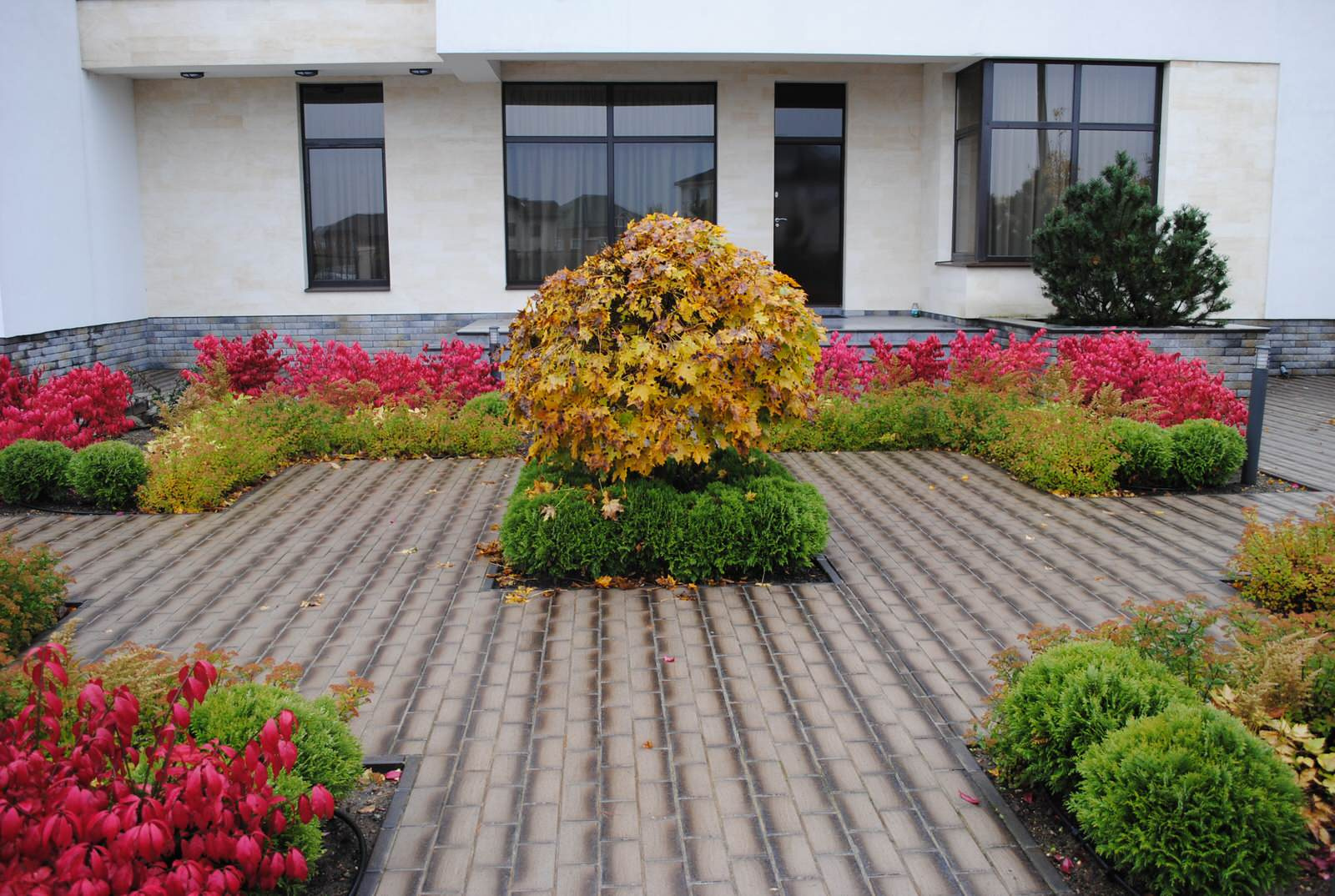 Дмитровское шоссе