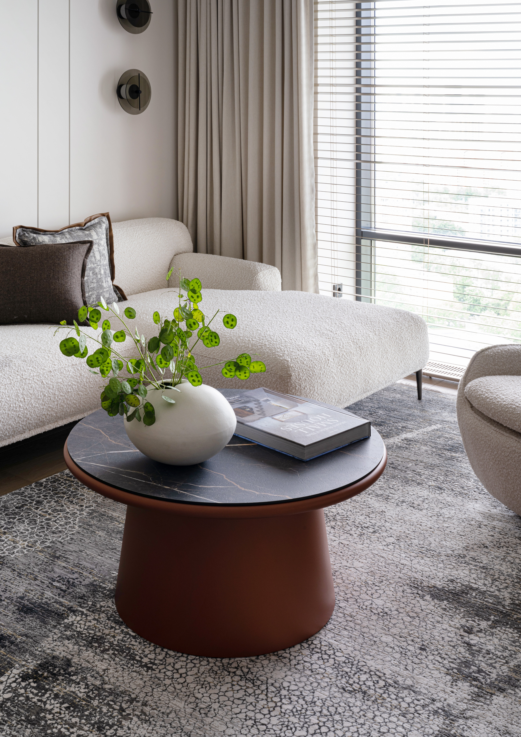 Обложка проекта: Лаконичная квартира в ЖК Very