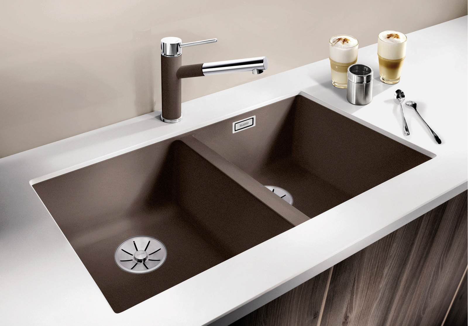 Обложка альбома: Все что нравится))