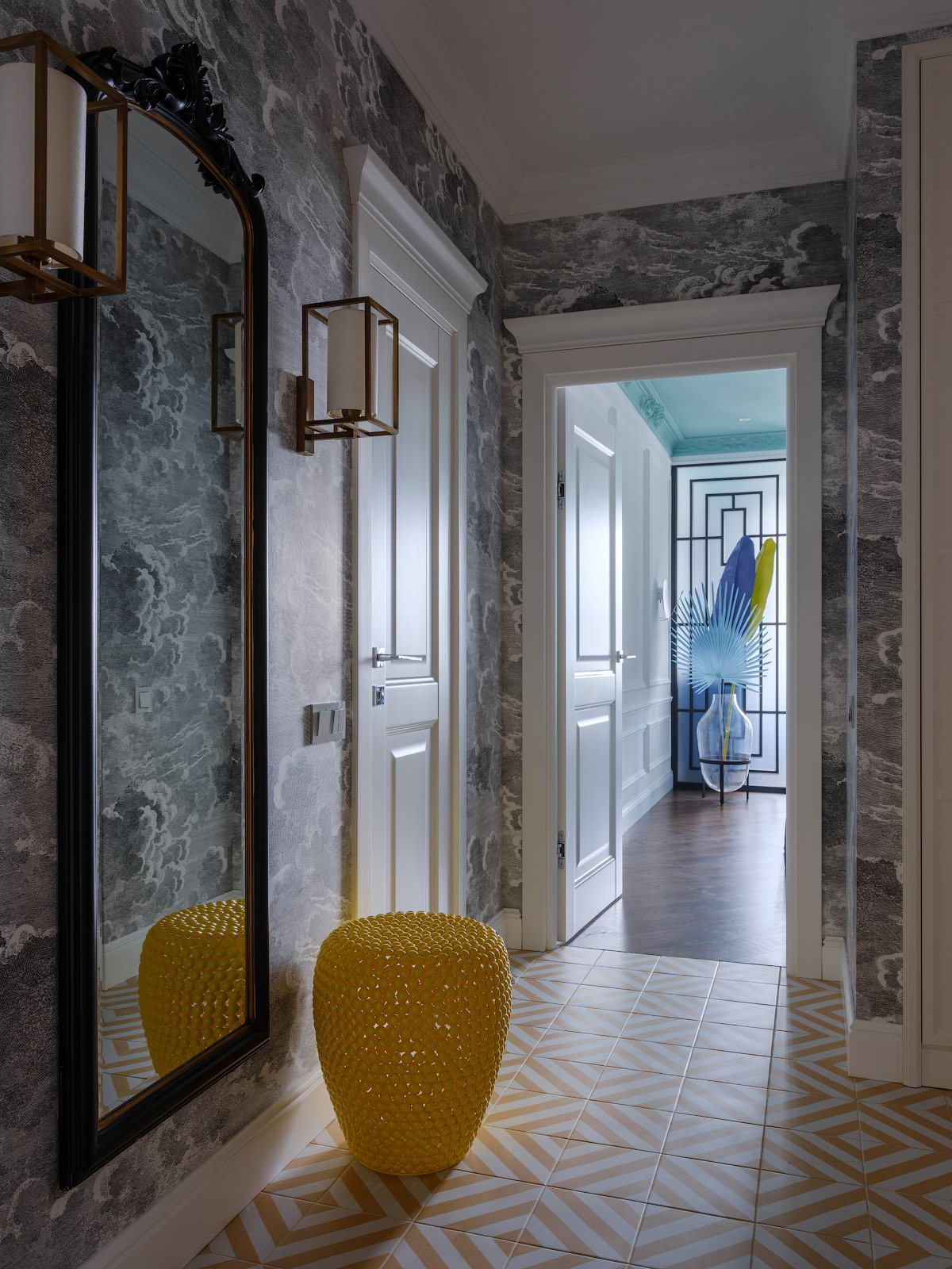 ТРОПИЧЕСКИЙ РАЙ (КВАРТИРА 90 М.КВ) Г. РОСТОВ НА ДОНУ