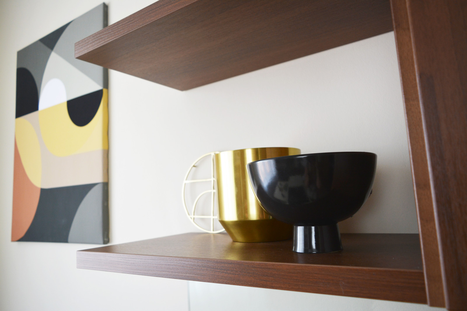 Кухня с коричневыми фасадами. Brown Kitchen