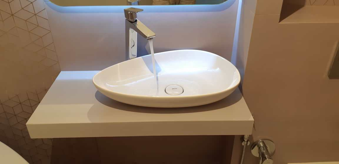 Спасённая ванная после 3их не умельцев .