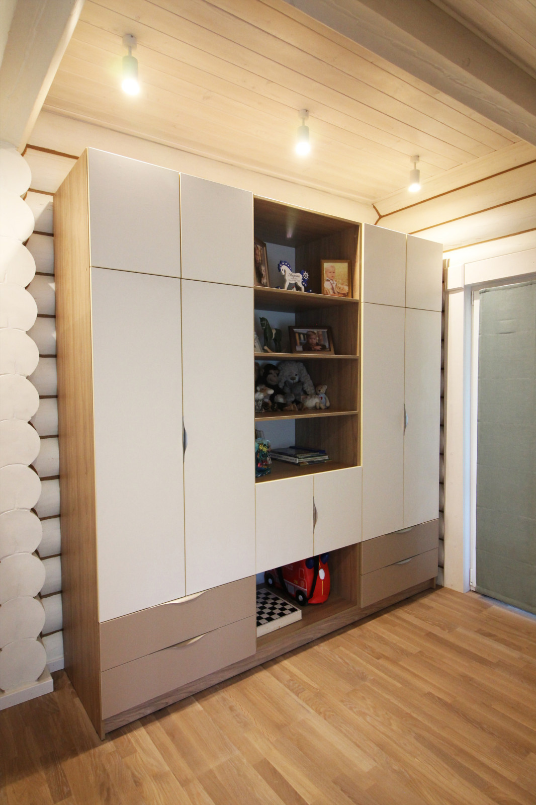 Срубовой коттедж №39 В Рощино Царство-Королевство