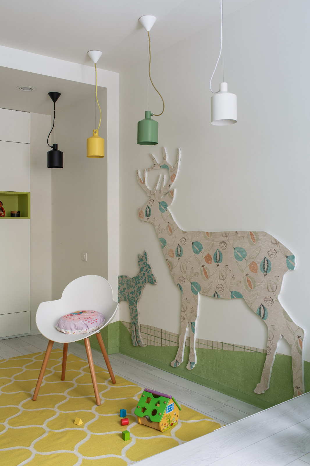 Белая квартира на Самарской площади