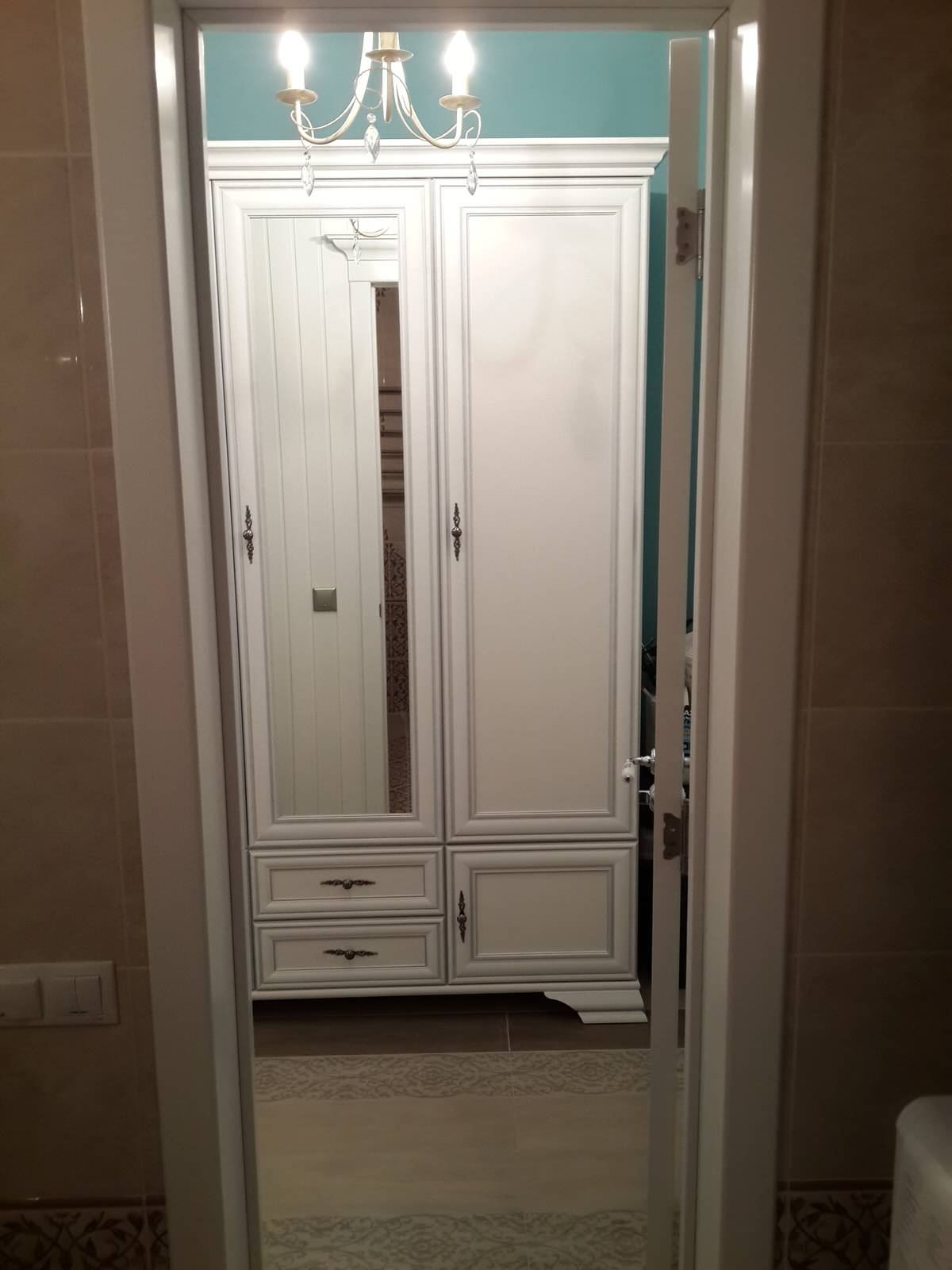 Голубая квартира -студия.