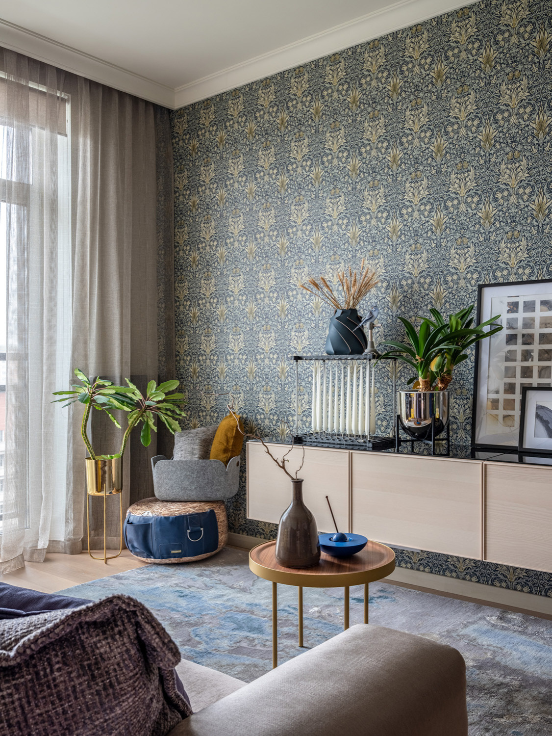 Обложка альбома: шкафы