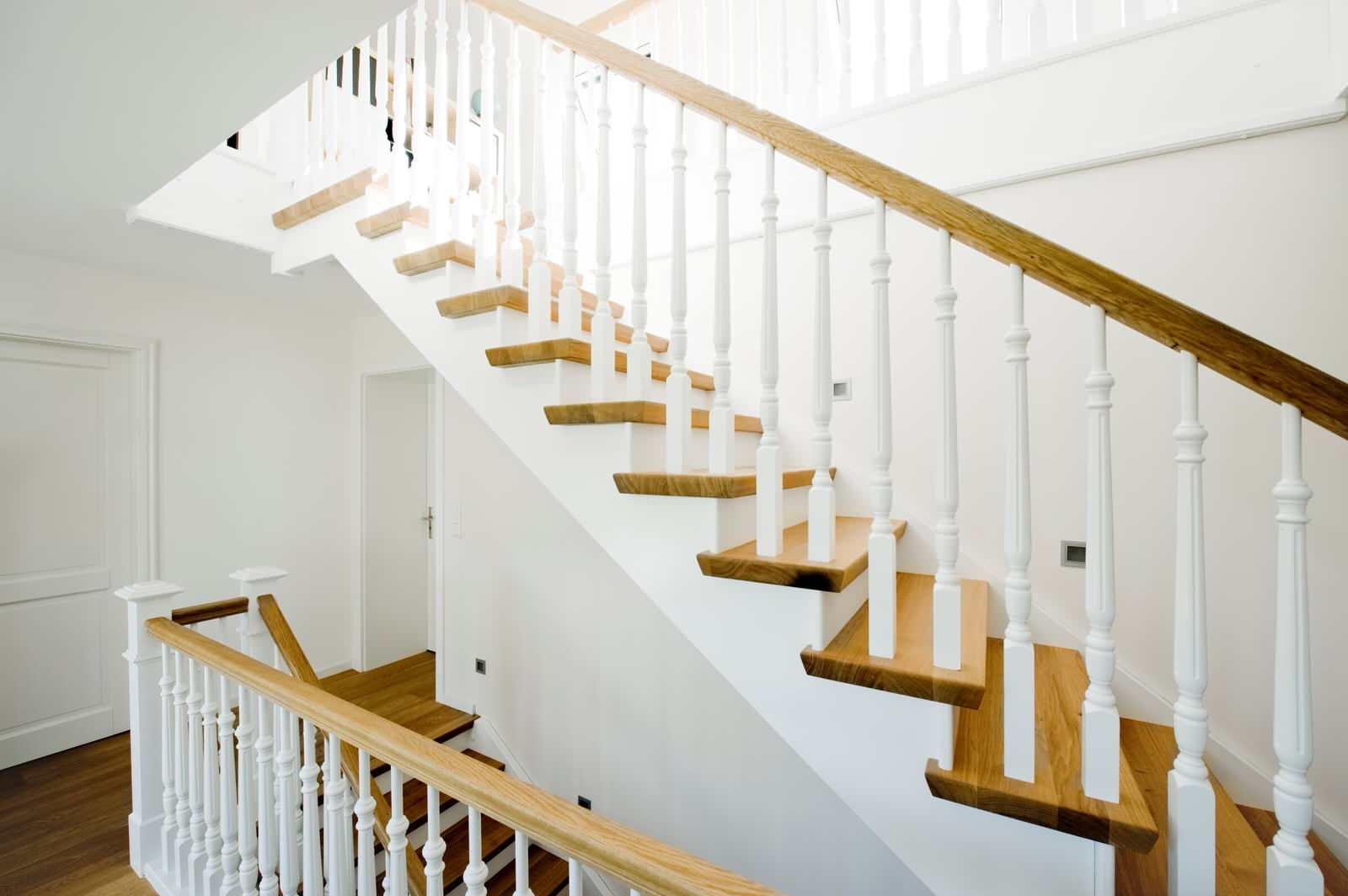 лестница в классическом стиле
