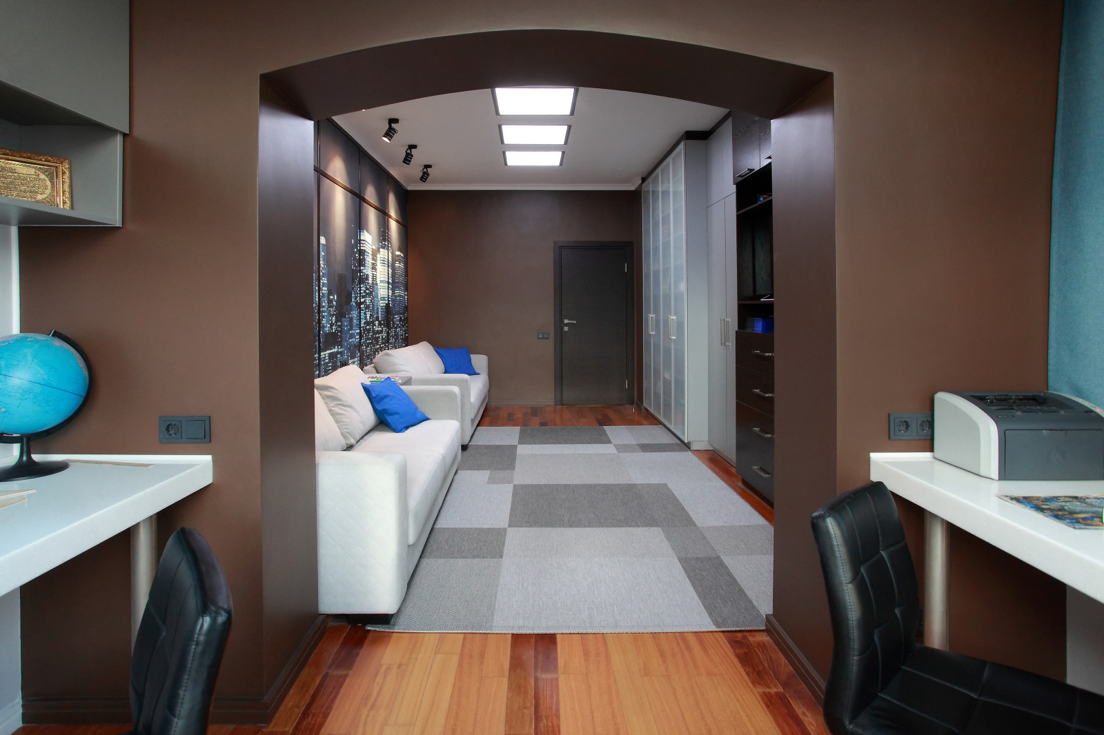 Зеленый диван и новая жизнь интерьера