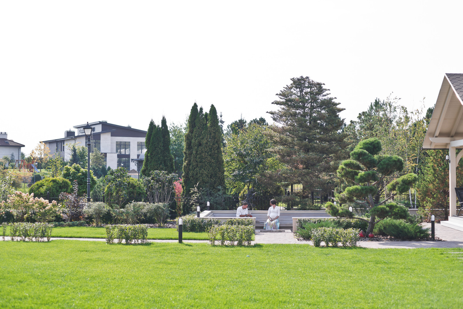 Современный сад на Успенском шоссе