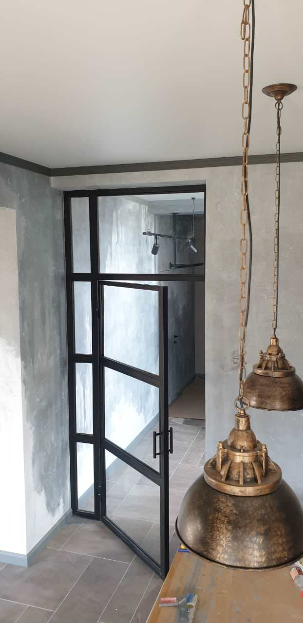 Распашная и раздвижная Loft перегородка