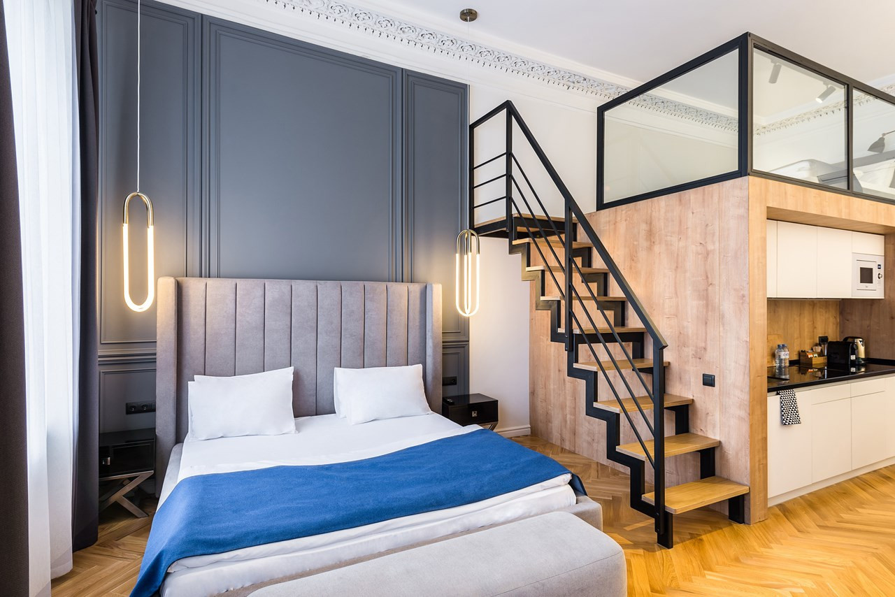 F12 apartments
