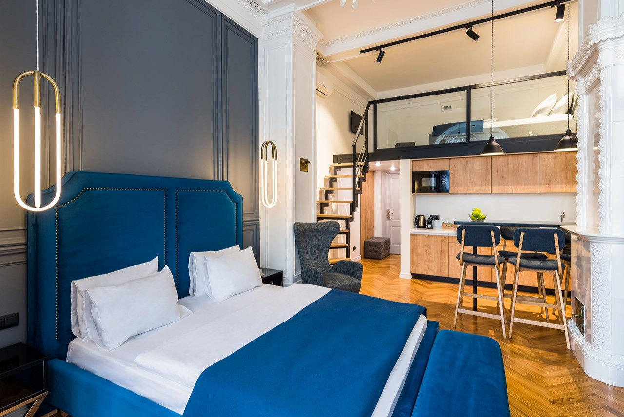 F12 apartments