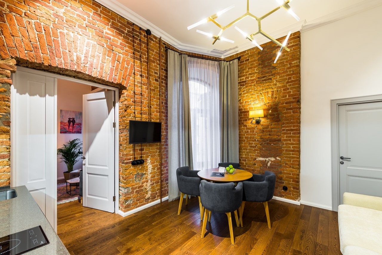 F12 apartments