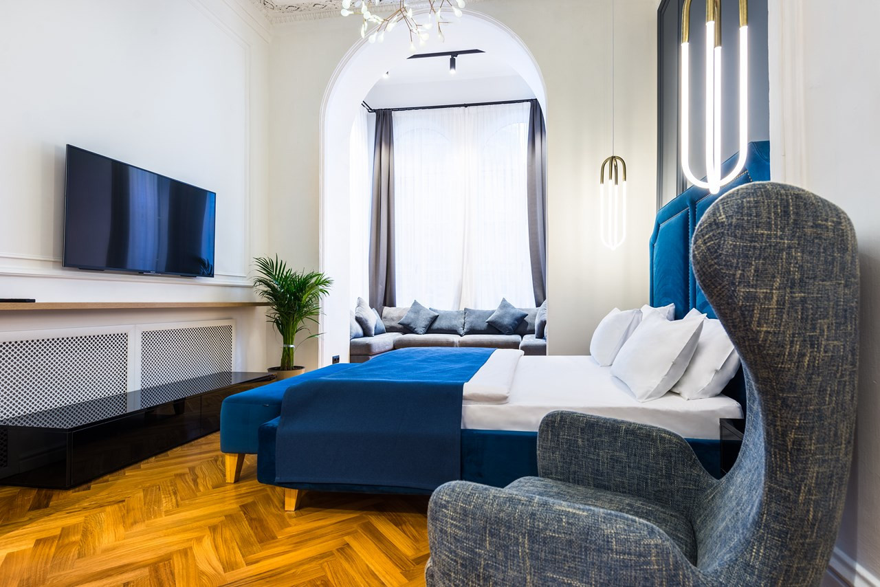 F12 apartments