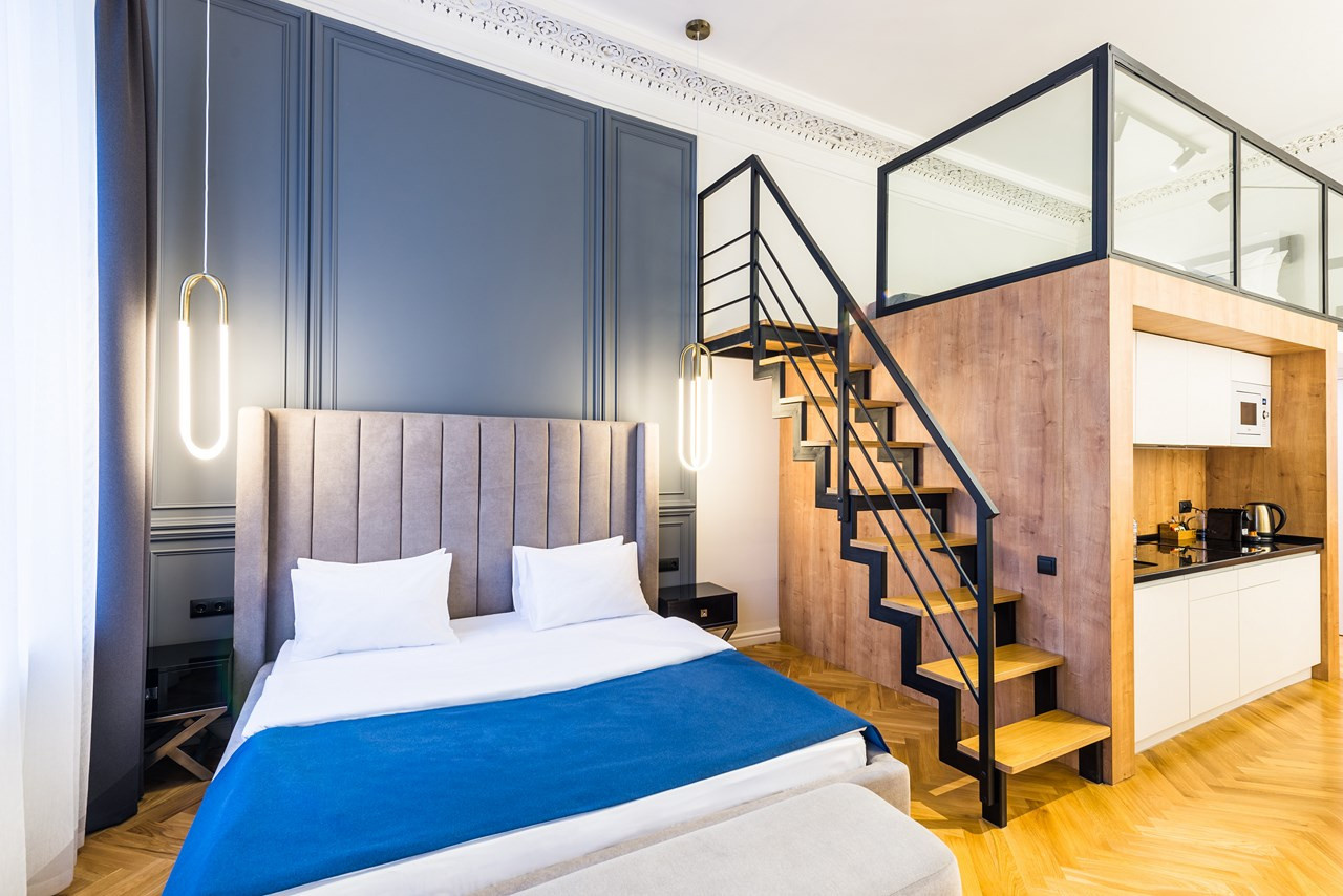F12 apartments