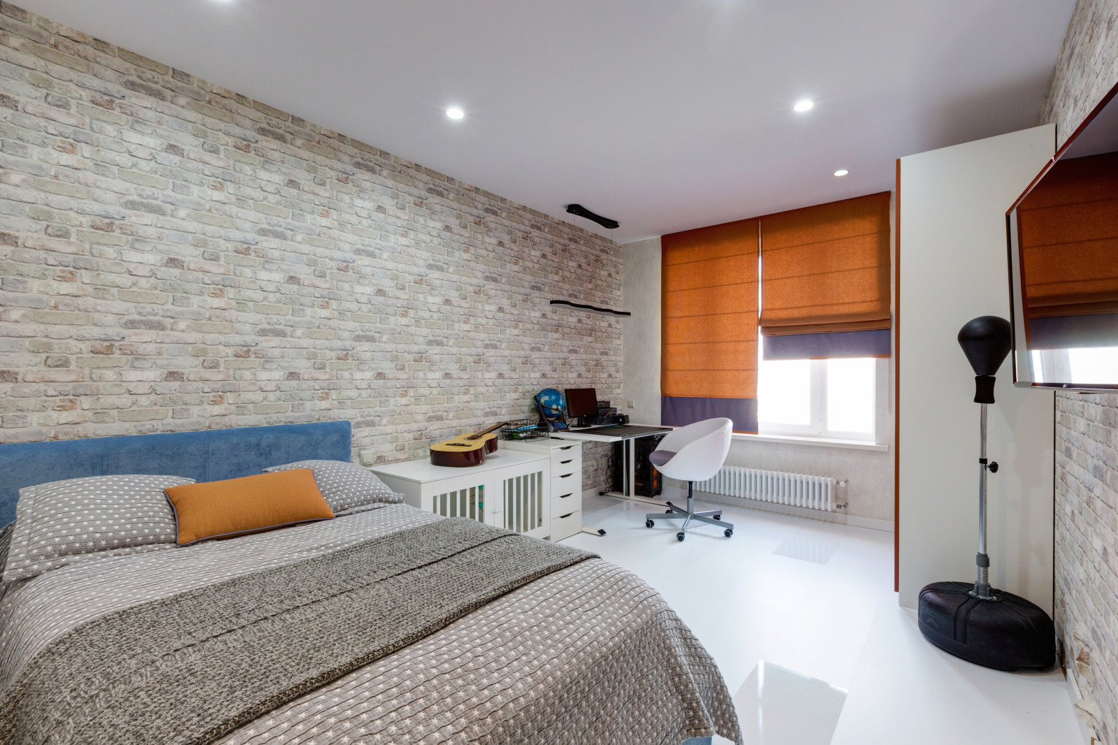 Квартира с яркими акцентами