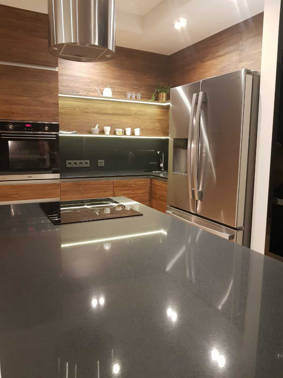 Кварцевый агломерат