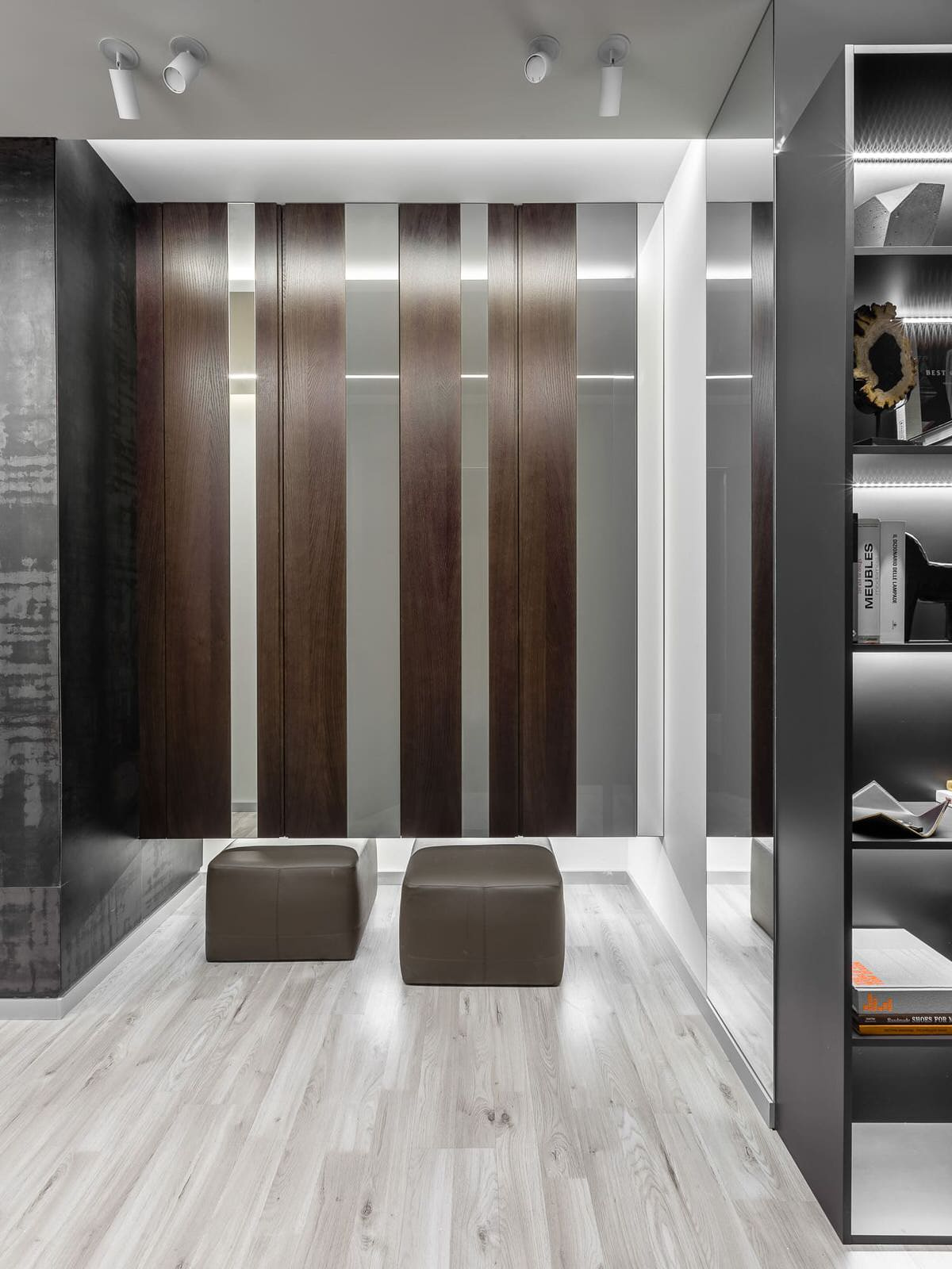 Houzz тур: Брутальный интерьер для IT-специалиста в Саратове