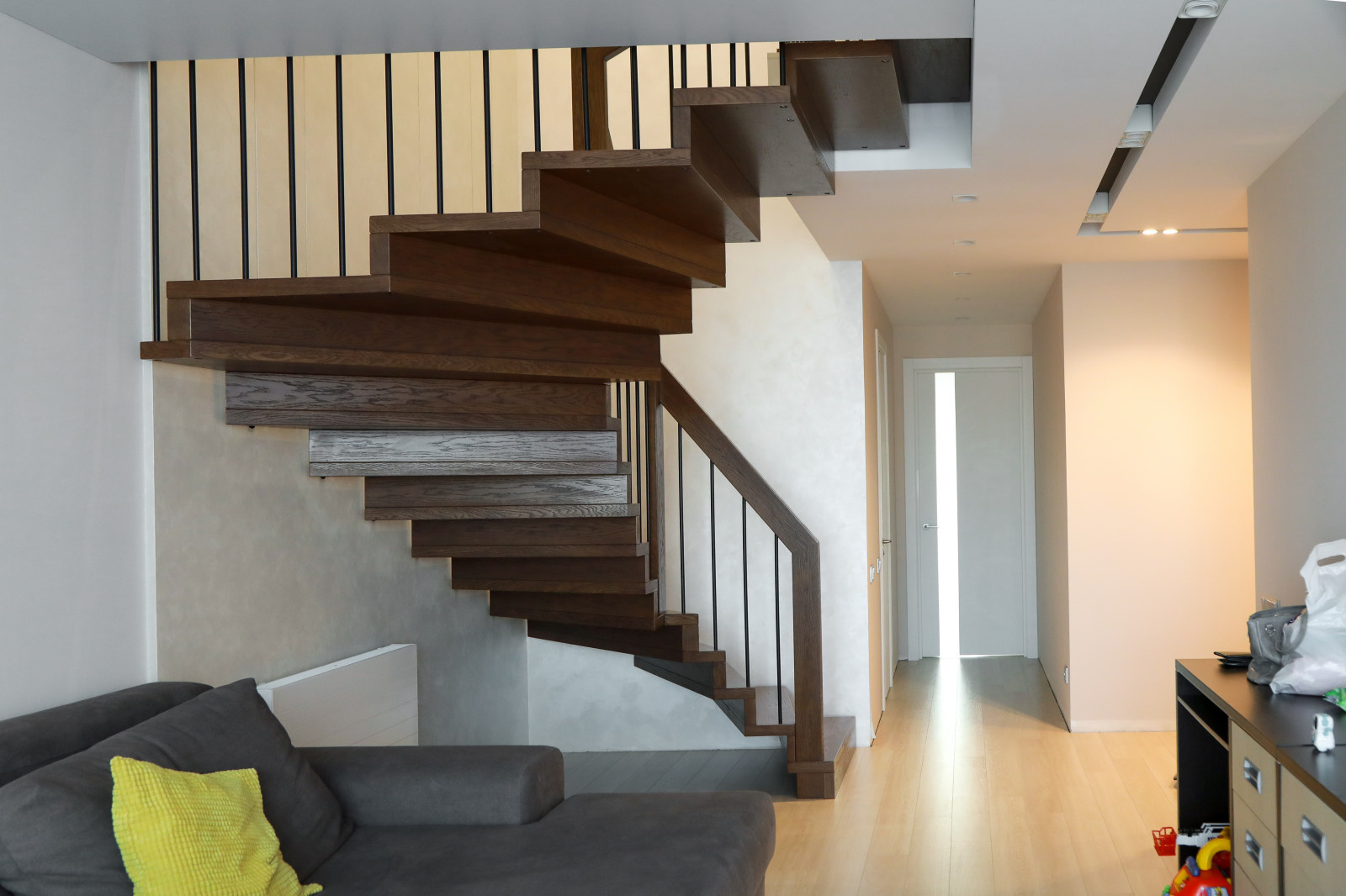 Лестница в квартире на Ярмарочной