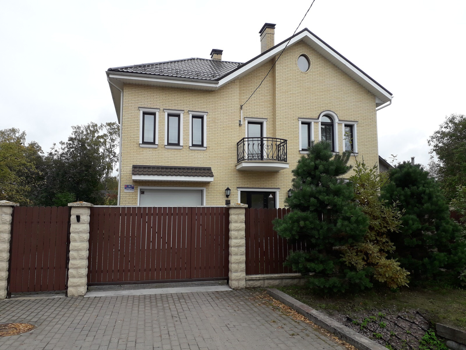 Проект дома из газобетона для участка 8 соток