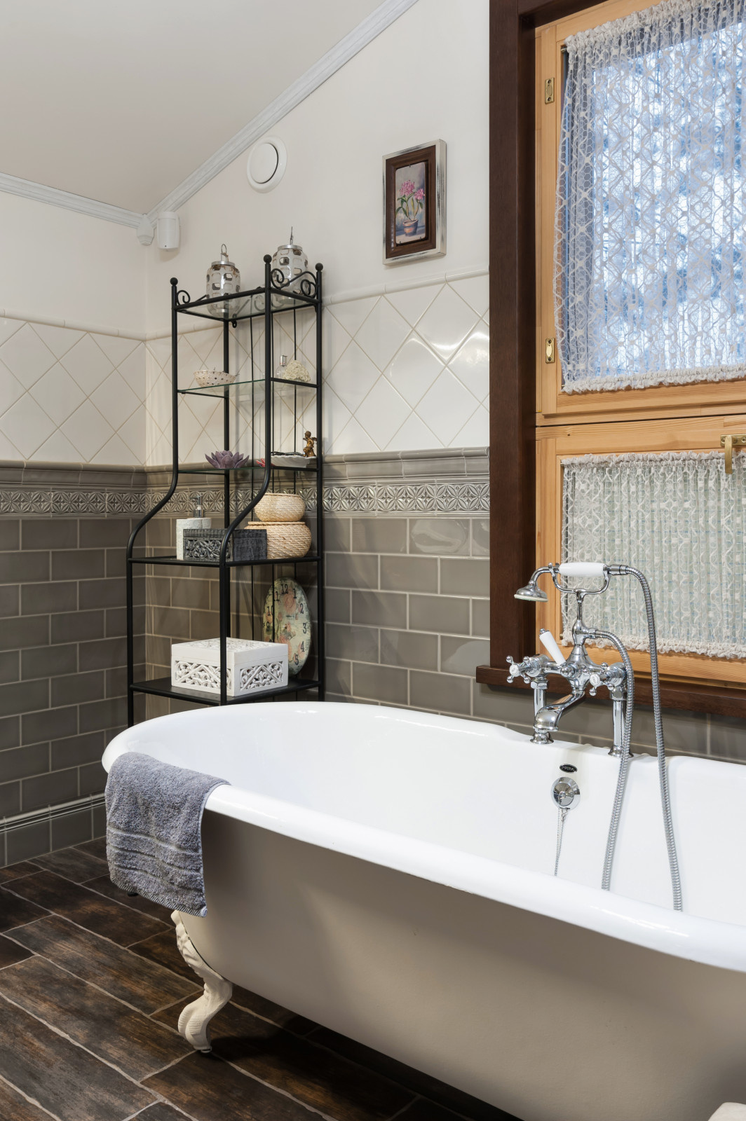 Дом у Медного озера