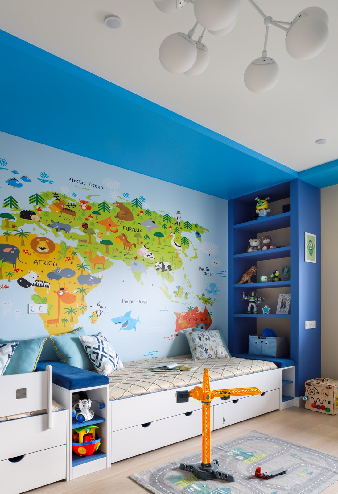 Проект недели: Детская для братьев — со звездным небом и вигвамом