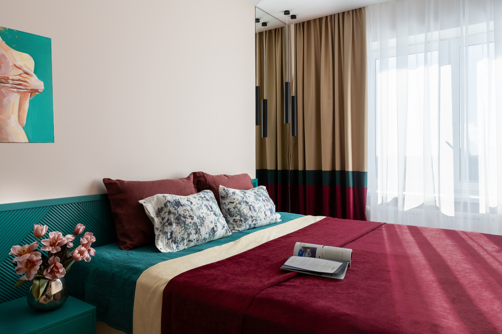 Современная трехкомнатная квартира