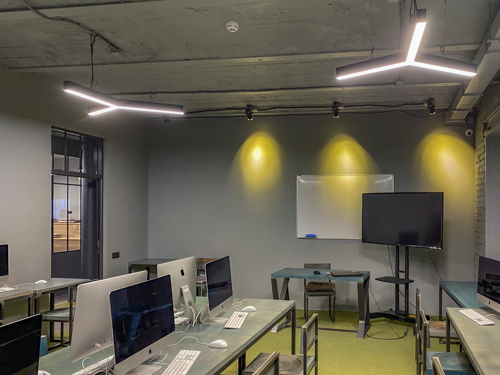 IT Hub, школа