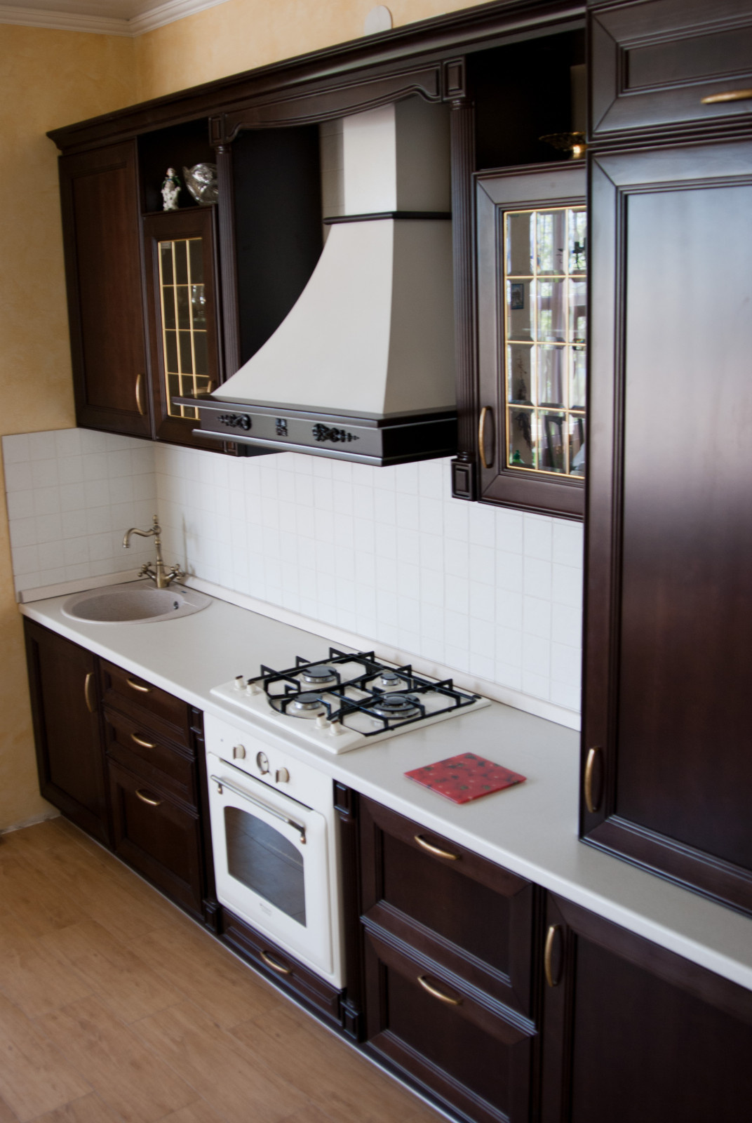 Кухня массив ольхи