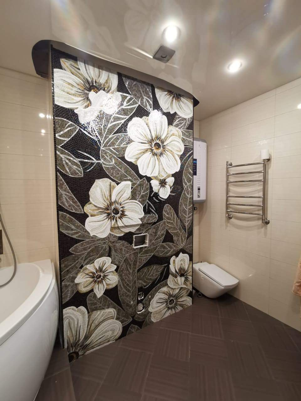 Обложка проекта: Панно Sicis "FLO 8BE", 1610х2730 мм. в ванной комнате.